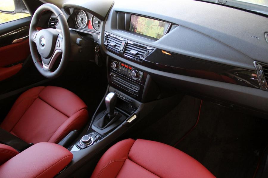  BMW X1 2013 года  (фото 29 из 177)